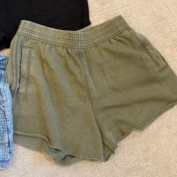 3 Pairs of Aerie Gauzy High Waisted Short, Women's Size Medium - Picture 6 of 13